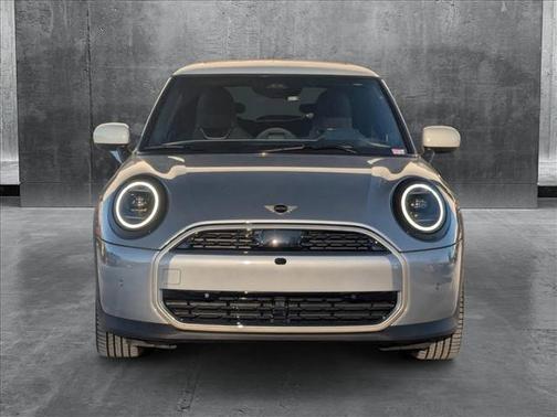 2025 MINI Hardtop Cooper