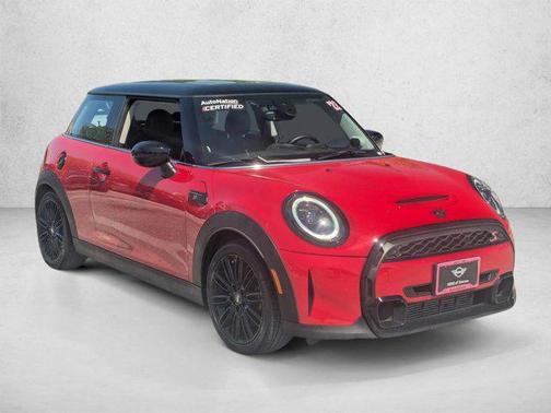 Chili Red 2022 MINI Hardtop Cooper S