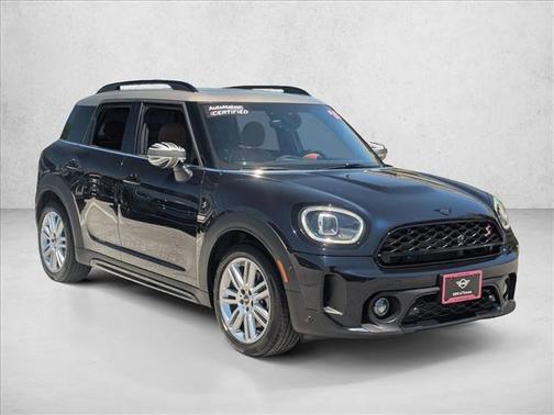 MINI Yours Enigmatic Black Metallic 2024 MINI Countryman Cooper S