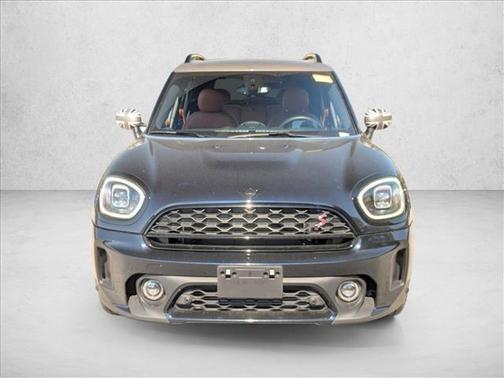 MINI Yours Enigmatic Black Metallic 2024 MINI Countryman Cooper S