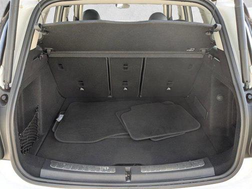 Nanuq White Metallic 2023 MINI Countryman Cooper S
