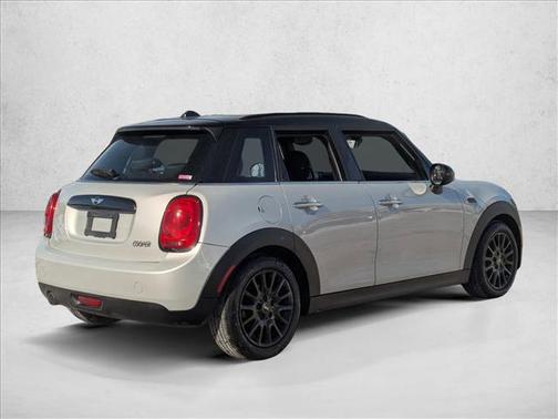 2016 MINI Hardtop Cooper