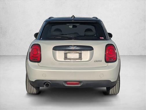 2016 MINI Hardtop Cooper