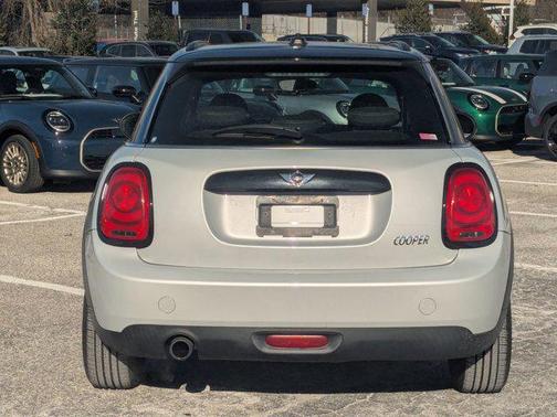 2016 MINI Hardtop Cooper