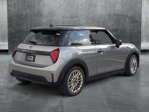 2025 MINI Hardtop Cooper