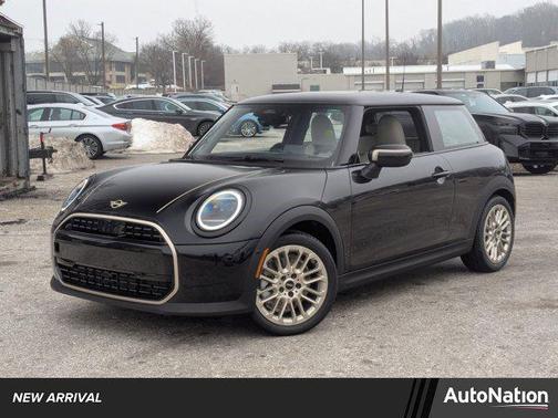 2026 MINI Hardtop Cooper