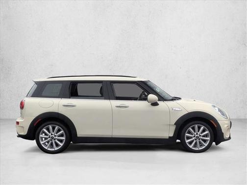 Pepper White 2019 MINI Clubman Cooper S