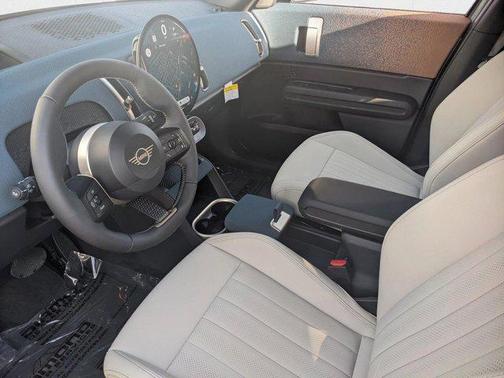 Smokey Green Metallic 2025 MINI Countryman Cooper S ALL4