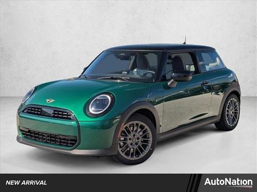 British Racing Green IV Metallic 2026 MINI Hardtop Cooper