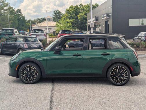 2025 MINI Hardtop Cooper