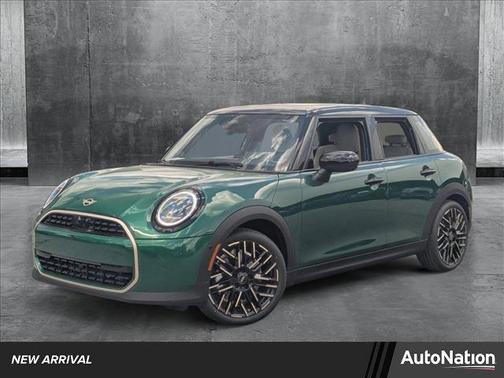 2025 MINI Hardtop Cooper