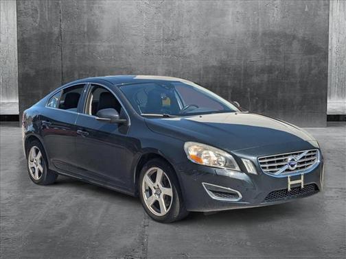 2013 Volvo S60 T5