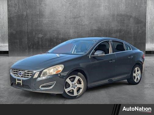 2013 Volvo S60 T5