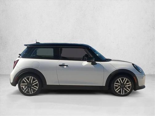 Nanuq White Metallic 2026 MINI Hardtop Cooper S