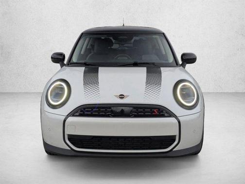 Nanuq White Metallic 2026 MINI Hardtop Cooper S