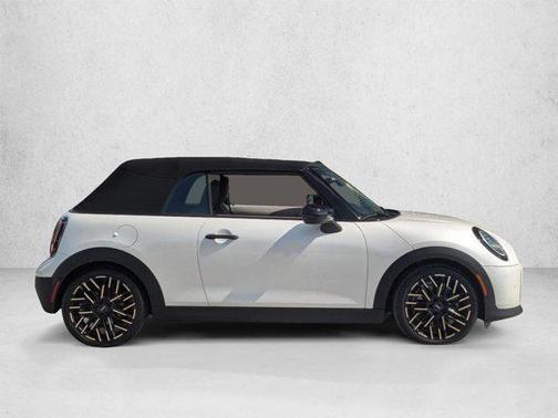 Nanuq White Metallic 2026 MINI Convertible Cooper S