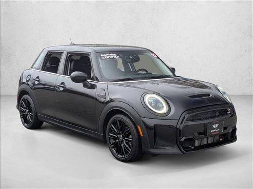 2023 MINI Hardtop Cooper S