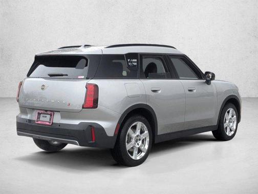 Melting Silver III Metallic 2025 MINI Countryman Cooper S ALL4