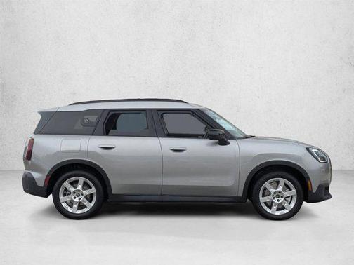 Melting Silver III Metallic 2025 MINI Countryman Cooper S ALL4