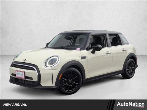 2023 MINI Hardtop Cooper