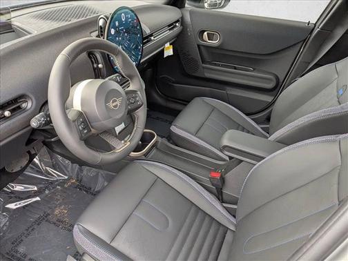 Melting Silver III Metallic 2026 MINI Hardtop Cooper