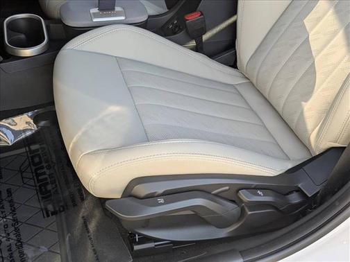 Nanuq White Metallic 2026 MINI Hardtop Cooper