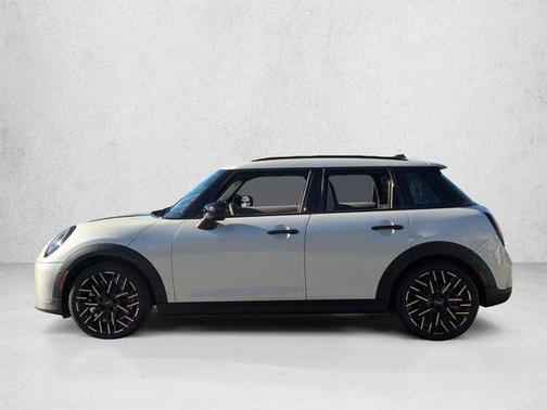 Nanuq White Metallic 2026 MINI Hardtop Cooper