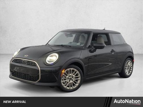 2025 MINI Hardtop Cooper