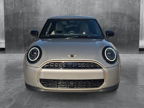 2025 MINI Hardtop Cooper