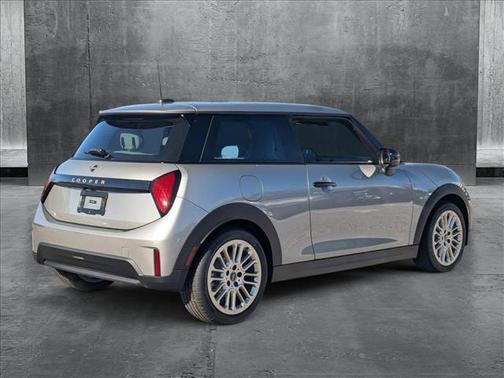 2025 MINI Hardtop Cooper