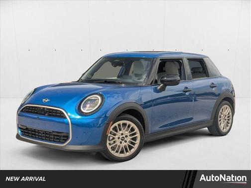 2025 MINI Hardtop Cooper