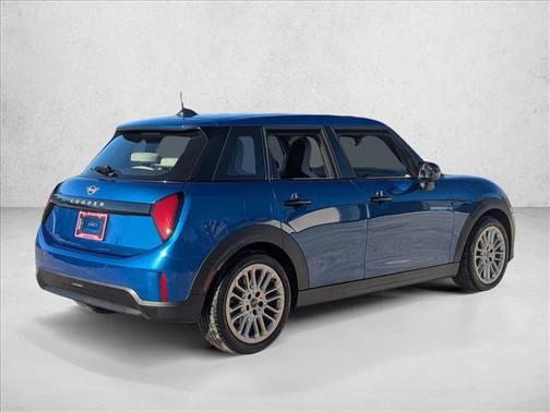 2025 MINI Hardtop Cooper