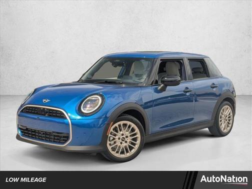 2025 MINI Hardtop Cooper