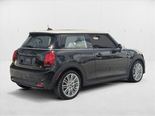 2024 MINI Hardtop Cooper S