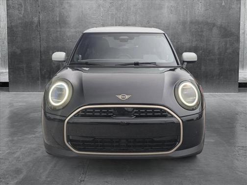 2025 MINI Hardtop Cooper