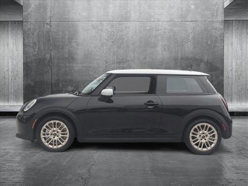 2025 MINI Hardtop Cooper