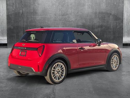 2025 MINI Hardtop Cooper