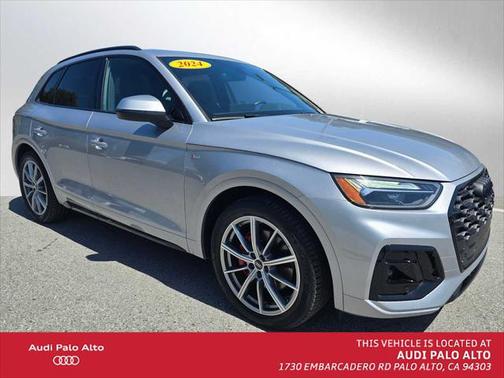 2024 Audi Q5 Premium Plus 55 TFSI e S line quattro S tronic