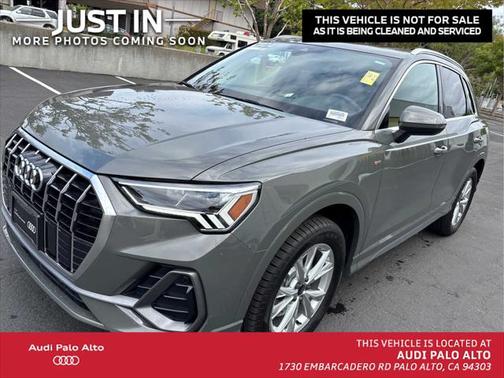 2024 Audi Q3 Premium 45 TFSI S line quattro Tiptronic