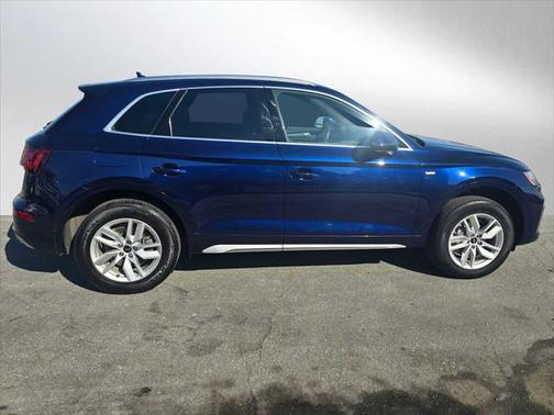 2024 Audi Q5 Premium 45 TFSI S line quattro