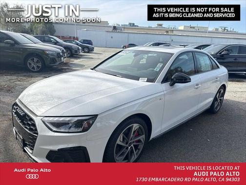 2024 Audi A4 Premium Plus 45 TFSI S line quattro S tronic