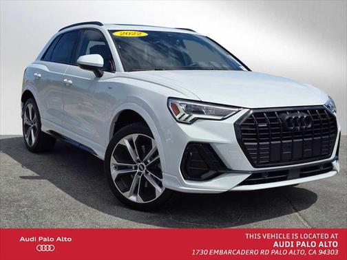 2022 Audi Q3 Premium Plus 45 TFSI S line quattro Tiptronic
