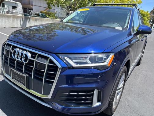 2022 Audi Q7 Premium Plus 45 TFSI quattro Tiptronic