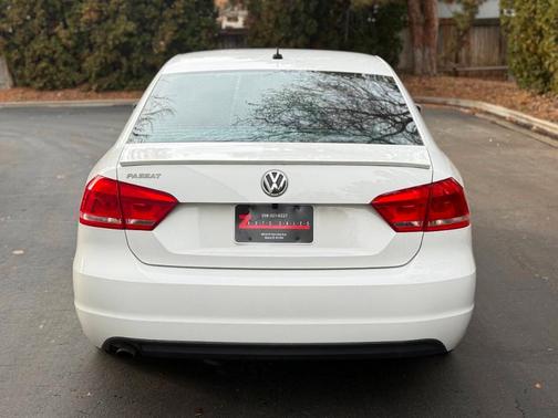 2013 Volkswagen Passat 2.5 S