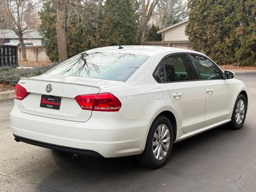 2013 Volkswagen Passat 2.5 S