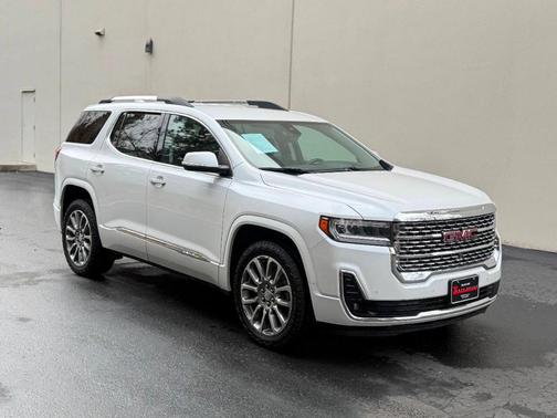 2020 GMC Acadia Denali