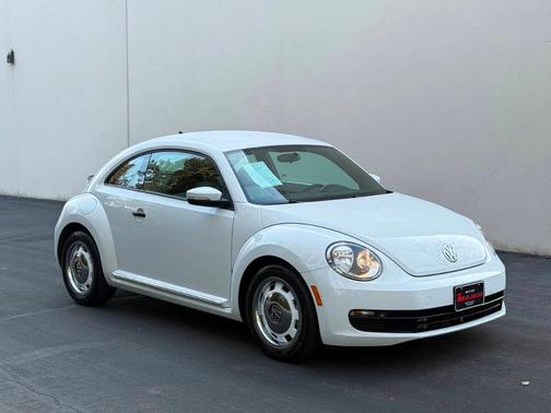 2015 Volkswagen Beetle Auto 1.8T
