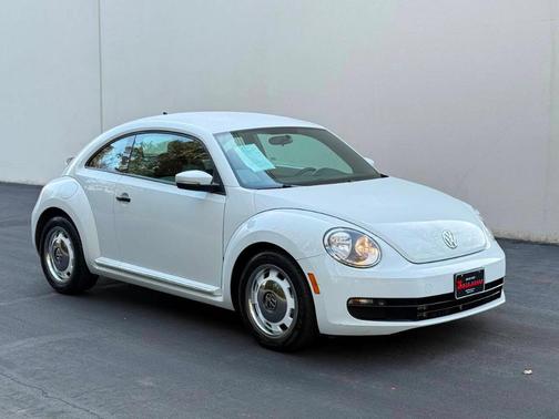 2015 Volkswagen Beetle Auto 1.8T
