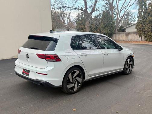2023 Volkswagen Golf GTI 2.0T S