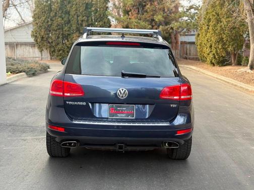 2014 Volkswagen Touareg TDI Sport